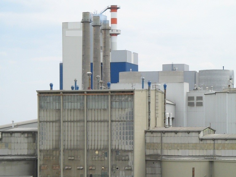 Cement incineration plant We_080429-4zu3